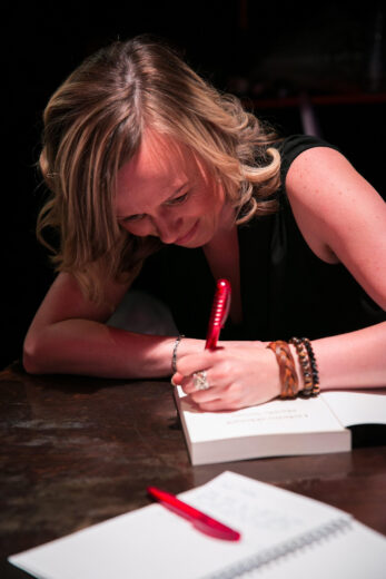 marieke simons schrijft Marieke Simons